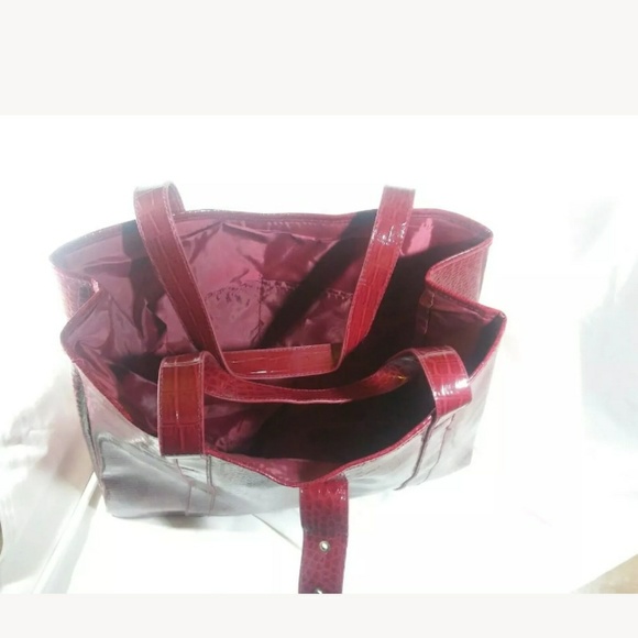 Elizabeth Arden Womens Large Burgundy Faux Leather - Picture 7 of 8